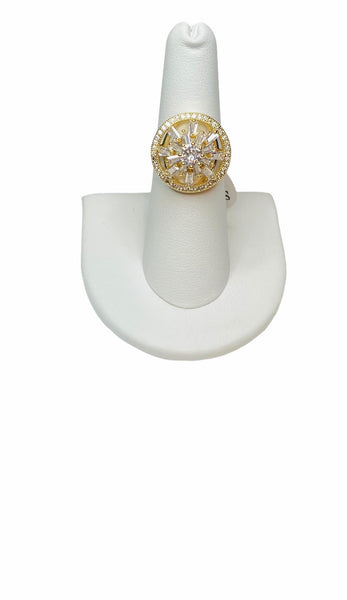 Round Fancy Wite CZ Ring